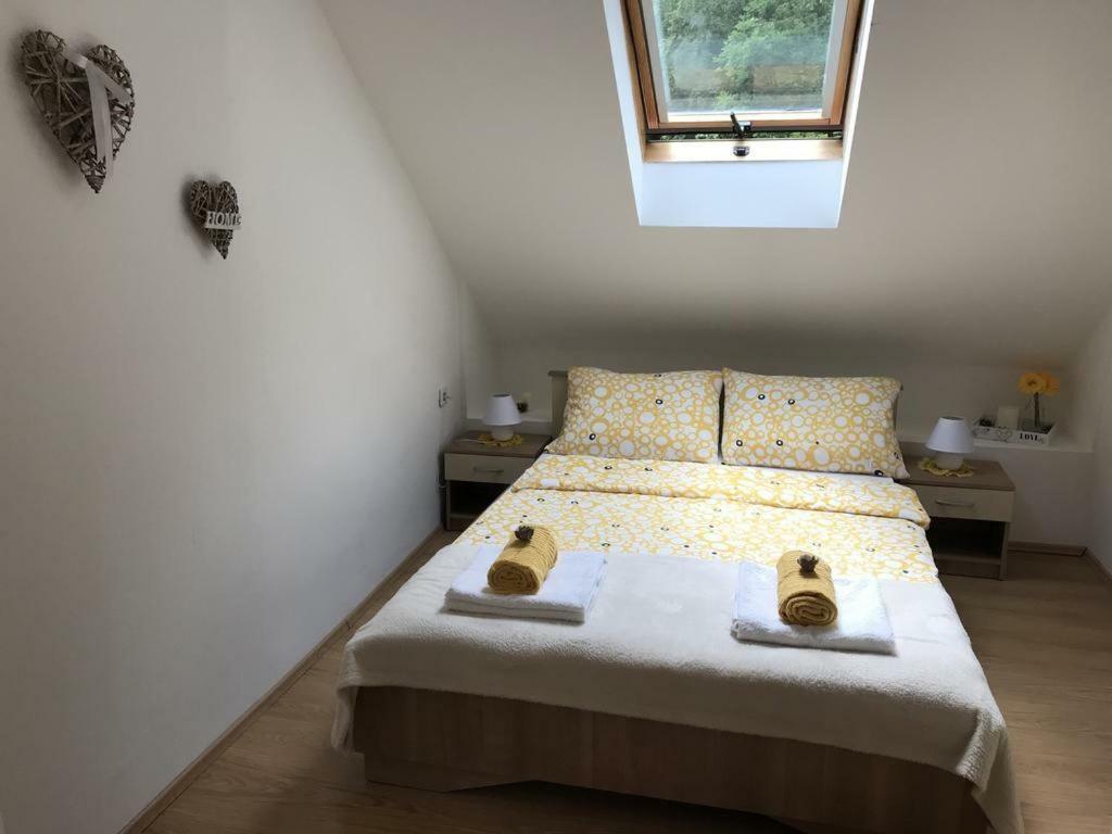 Charming Apartments Ana Maribor Extérieur photo