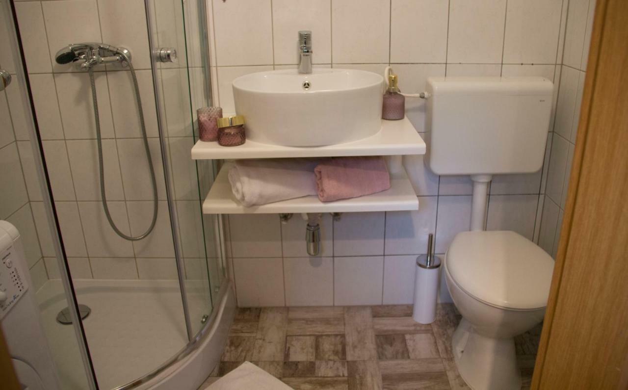 Charming Apartments Ana Maribor Extérieur photo