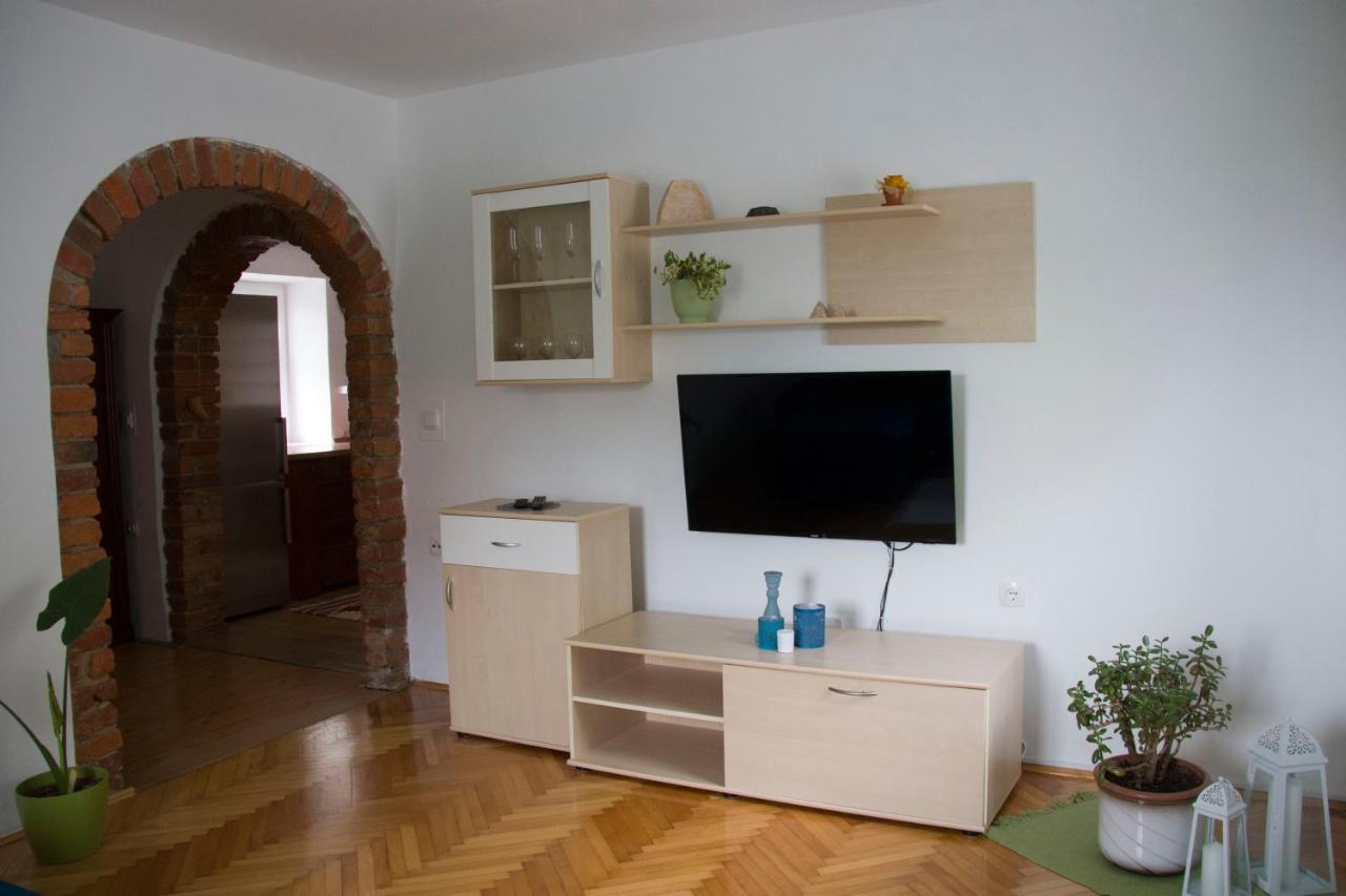 Charming Apartments Ana Maribor Extérieur photo