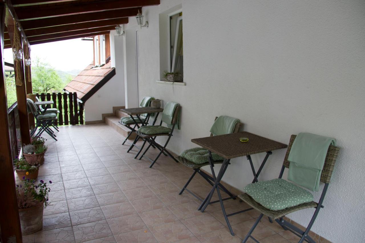 Charming Apartments Ana Maribor Extérieur photo